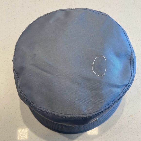 $695 EUC Prada Re-Nylon Bucket Hat Cornflower Blue Size M - Picture 3 of 14